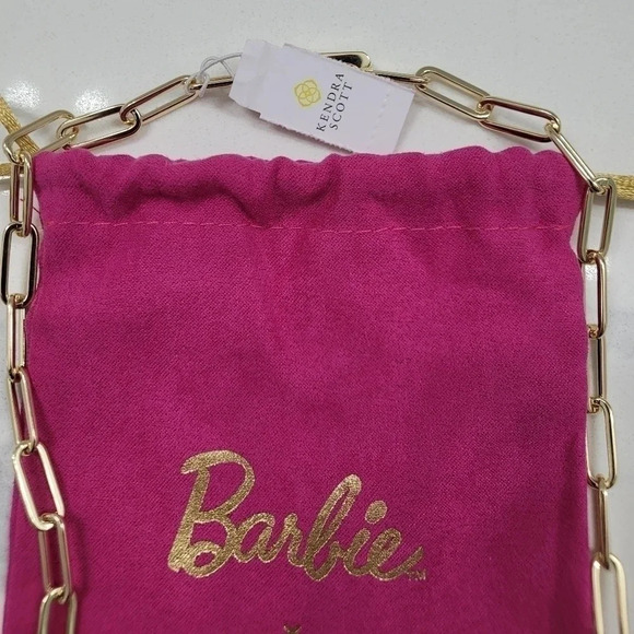NWT Barbie x Kendra Scott Gold Link and Chain Necklace in Pink Crystal - Picture 3 of 4